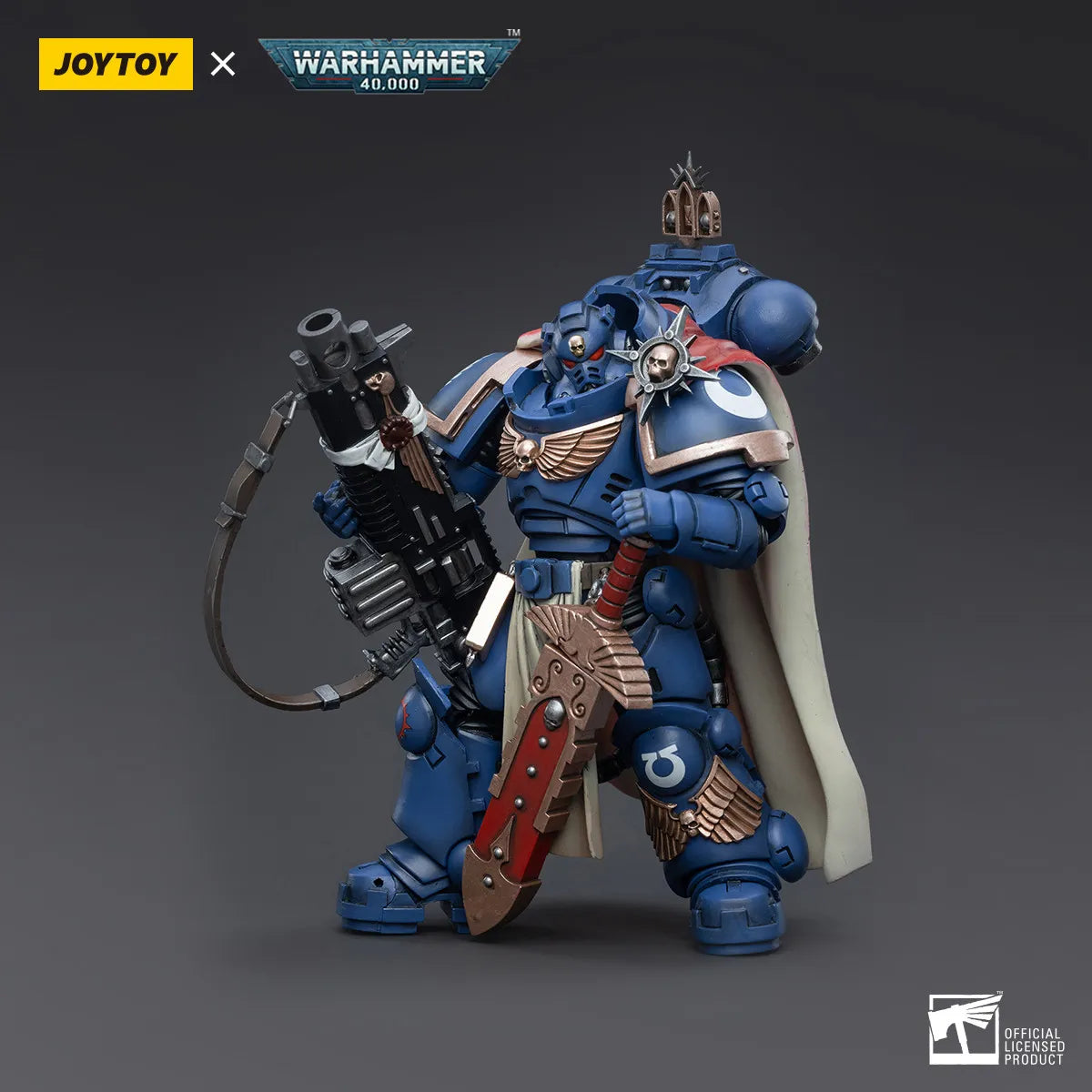 JOYTOY JT3556 Warhammer 40k 1: 18 Ultramarines Captain With Master-crafted Heavy Bolt rifle